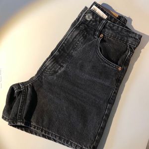 ZARA High Waist Mom Shorts- Black Denim